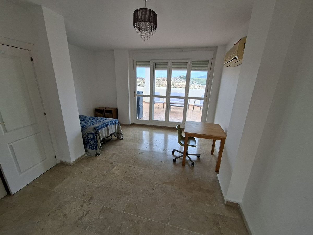 Penthouse te koop in La Duquesa | 3 slaapkamers H5379076