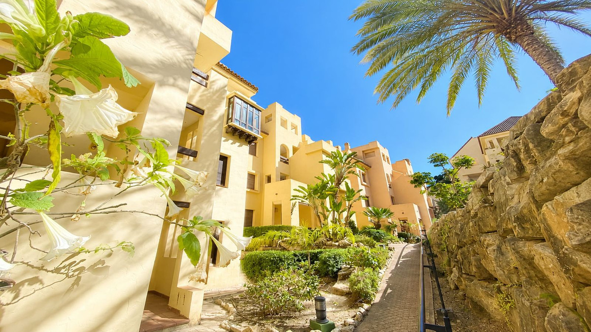 Appartement te koop in La Duquesa | 2 slaapkamers H5387041