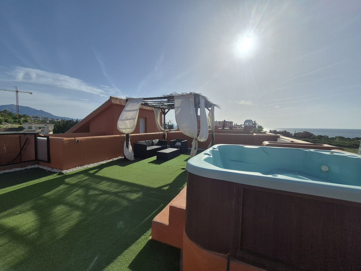 Appartement te koop in La Duquesa | 2 slaapkamers H5389744