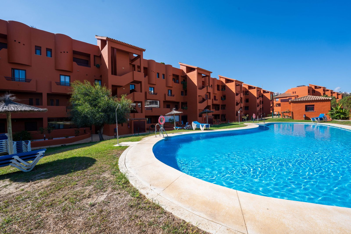 Appartement te koop in La Duquesa | 2 slaapkamers H5389744