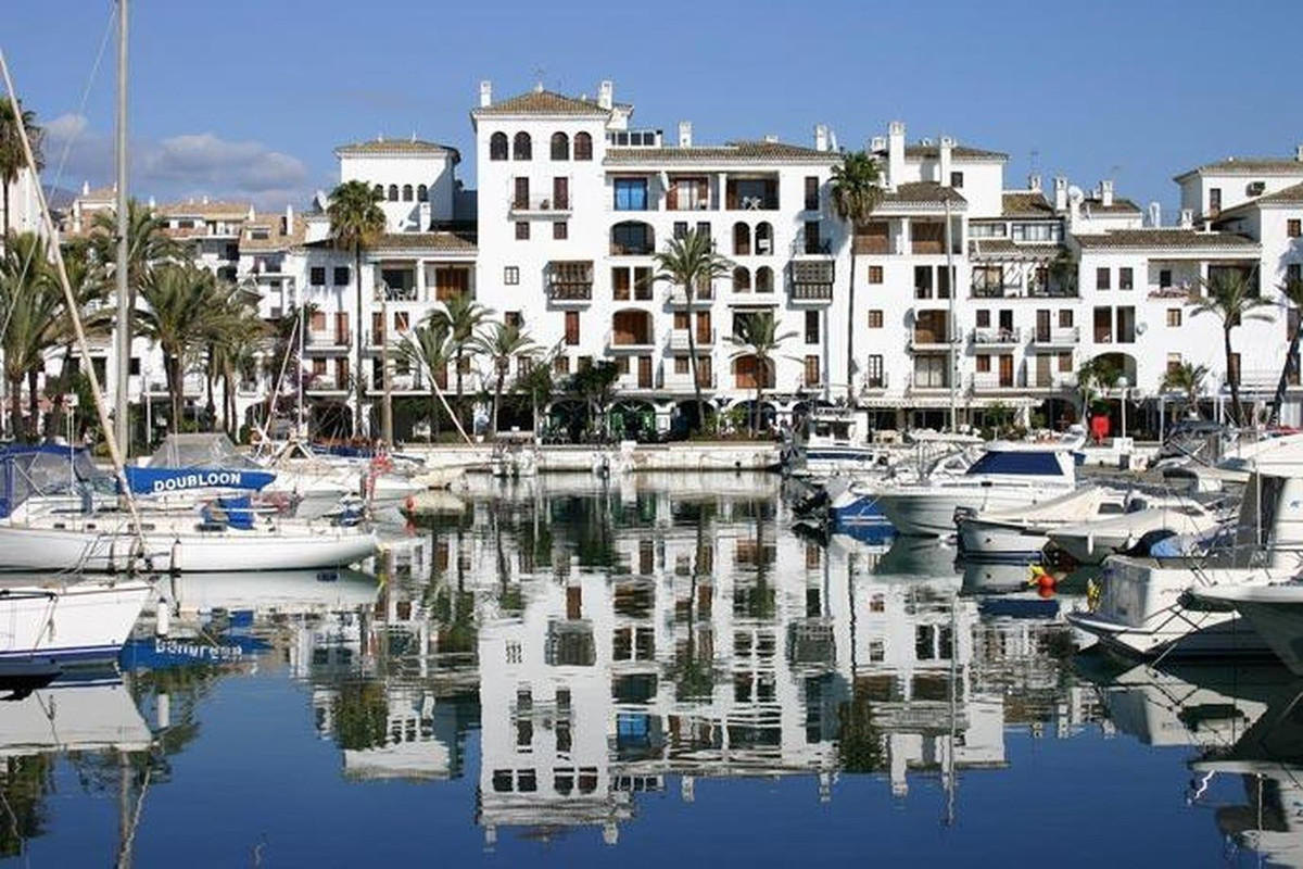 Appartement te koop in La Duquesa | 2 slaapkamers H5390734