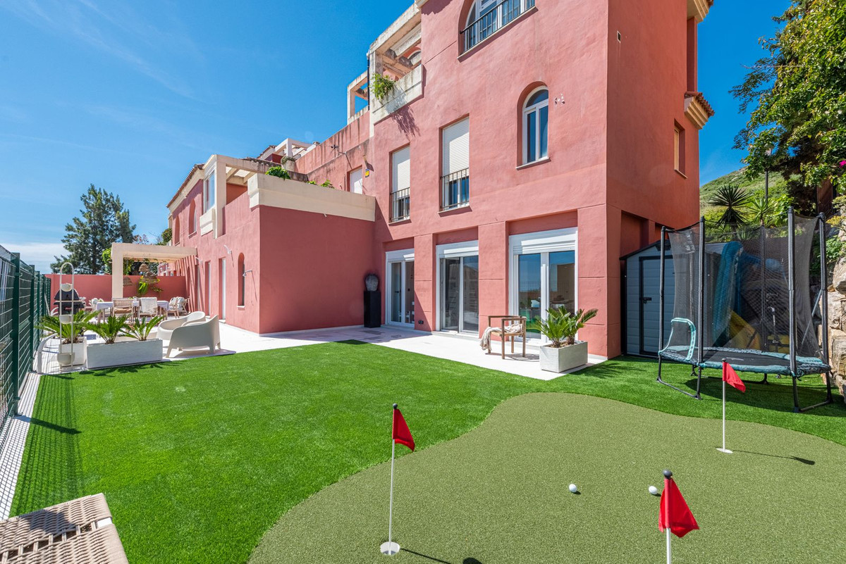 Appartement te koop in La Duquesa | 2 slaapkamers H5390734