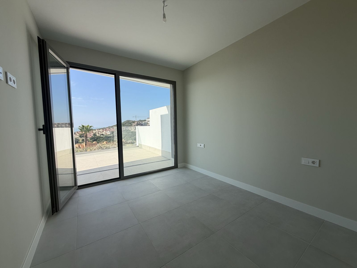 Appartement te koop in La Duquesa | 2 slaapkamers H5393389