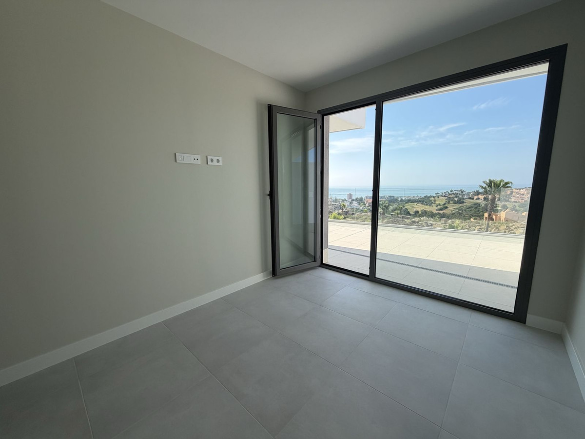 Appartement te koop in La Duquesa | 2 slaapkamers H5393389