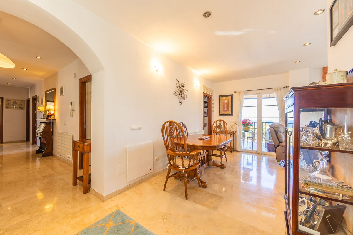 Appartement te koop in La Duquesa | 3 slaapkamers H5394268