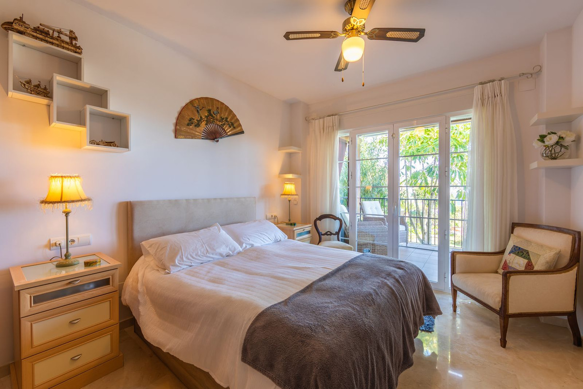 Appartement te koop in La Duquesa | 3 slaapkamers H5394268