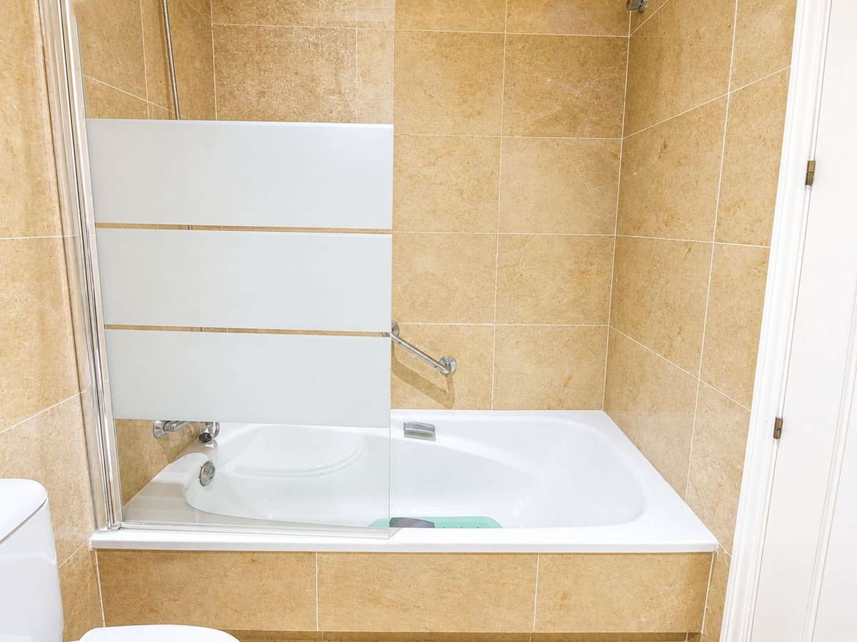 Appartement te koop in La Duquesa | 1 slaapkamers H5397619