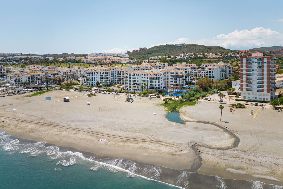 Appartement te koop in La Duquesa | 1 slaapkamers H5397619