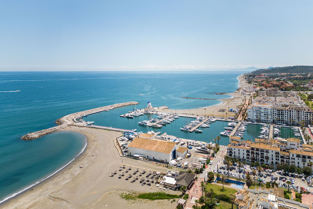 Appartement te koop in La Duquesa | 1 slaapkamers H5397619