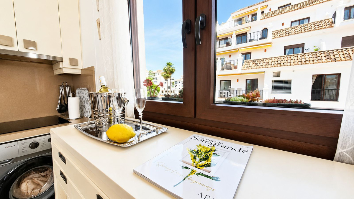 Appartement te koop in La Duquesa | 2 slaapkamers H5397709