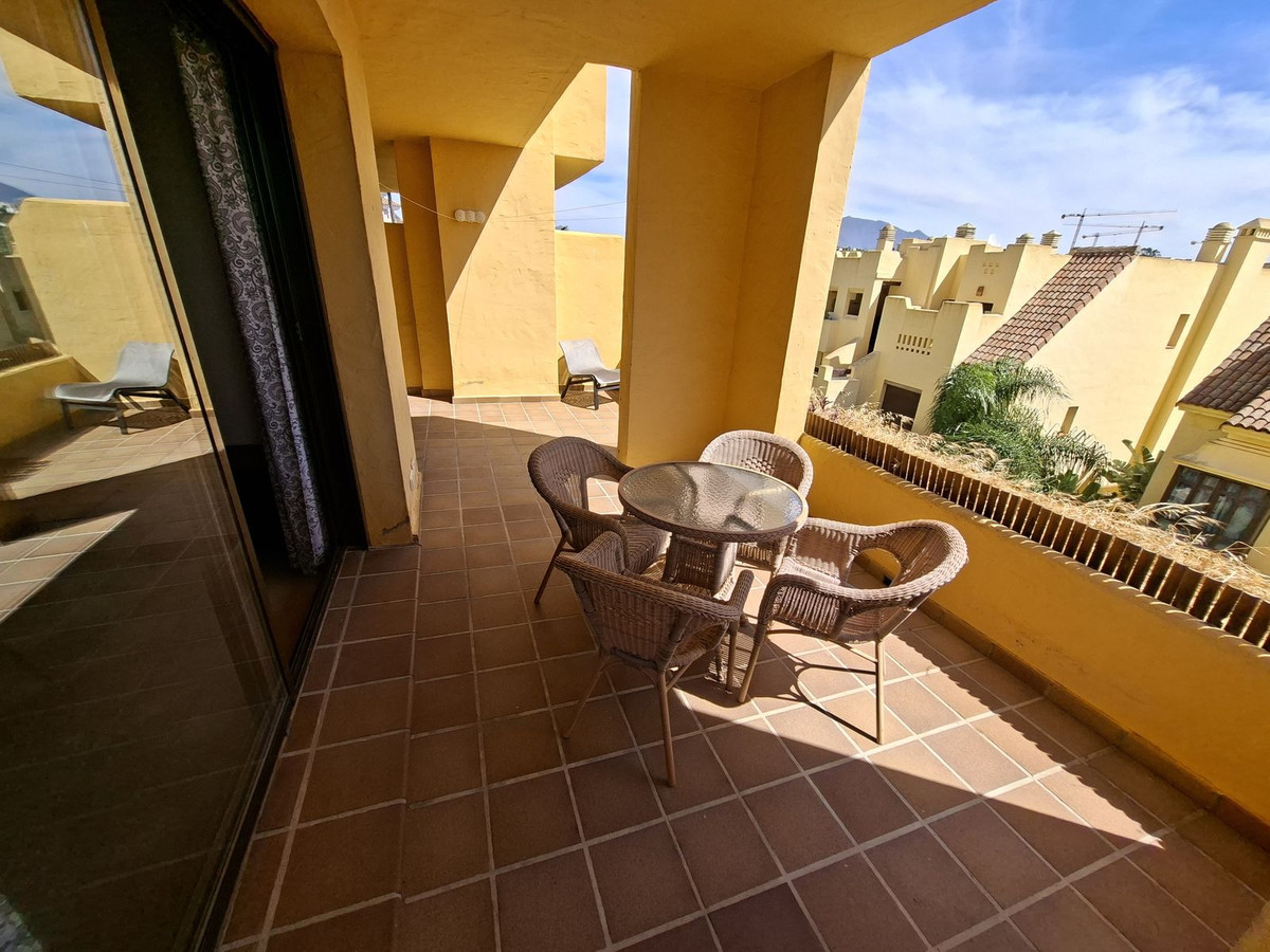 Appartement te koop in La Duquesa | 2 slaapkamers H5401060