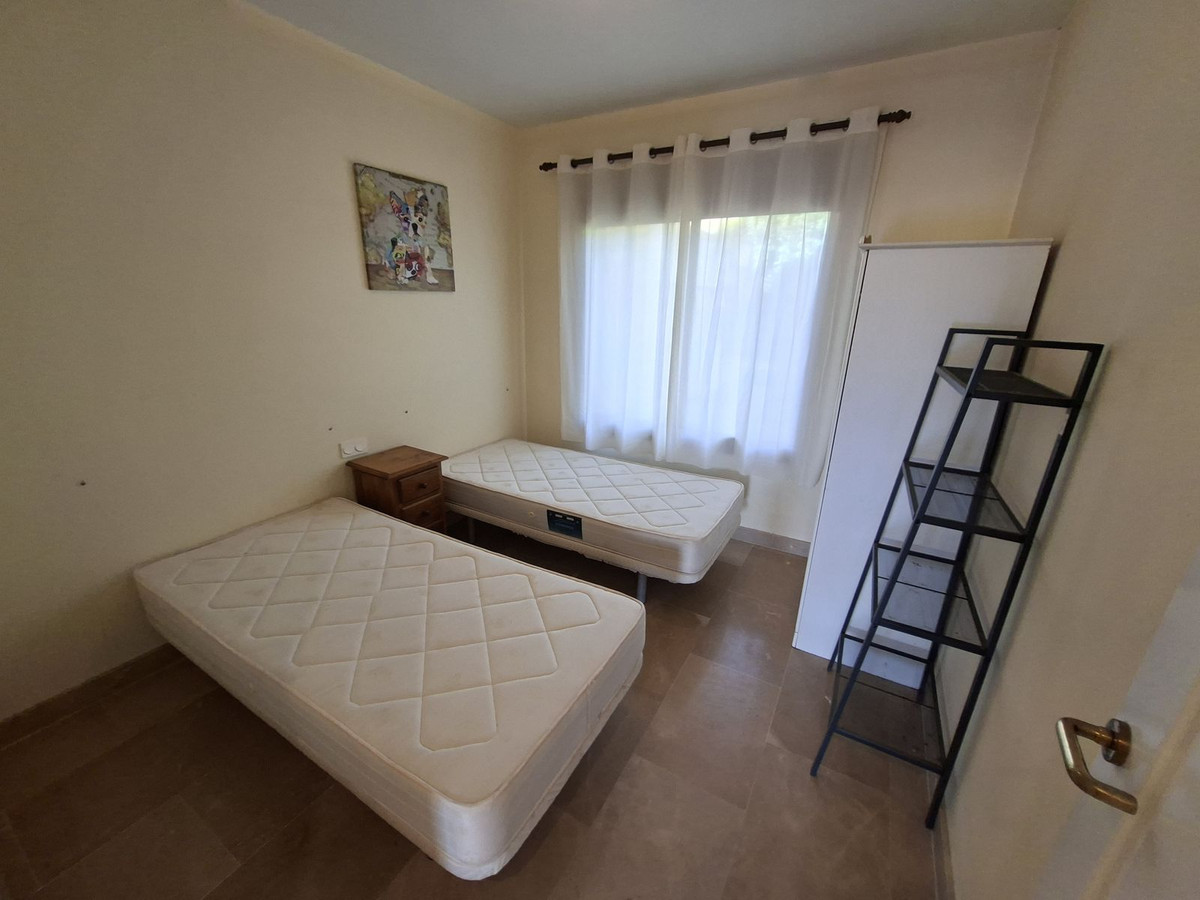 Appartement te koop in La Duquesa | 2 slaapkamers H5401060