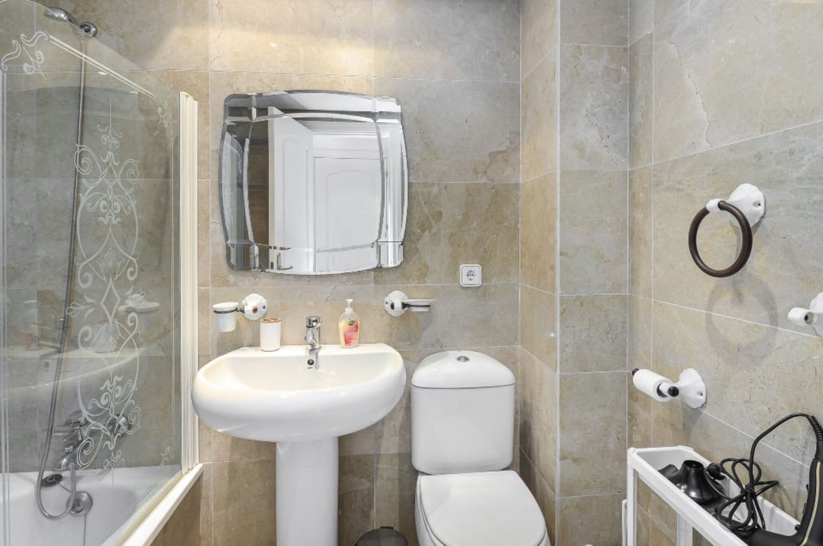 Appartement te koop in La Duquesa | 2 slaapkamers H5406355