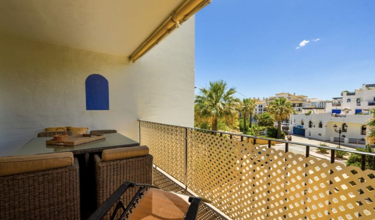 Appartement te koop in La Duquesa | 2 slaapkamers H5406355
