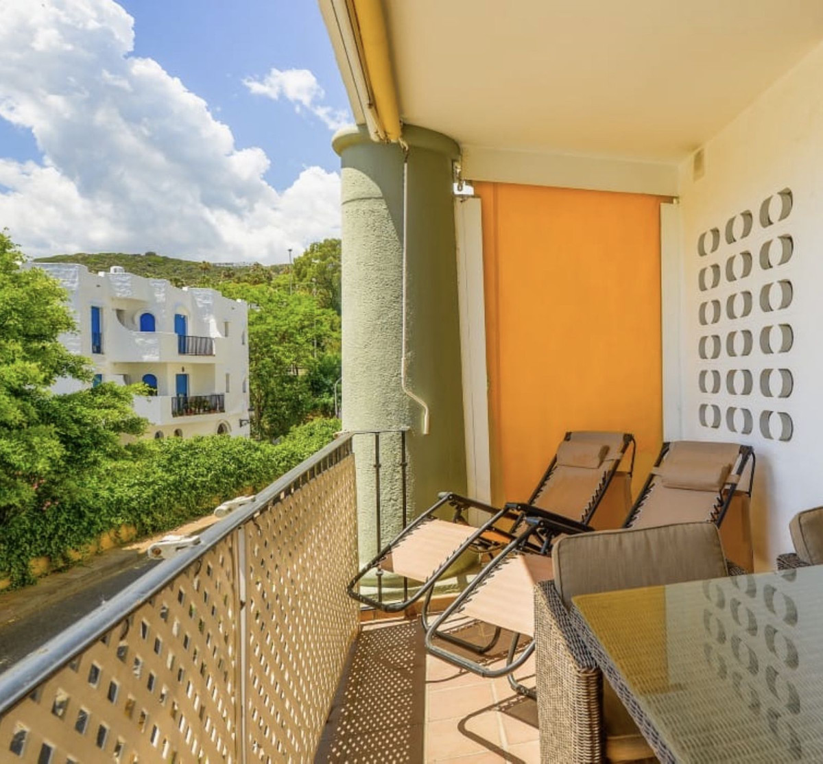 Appartement te koop in La Duquesa | 2 slaapkamers H5406355