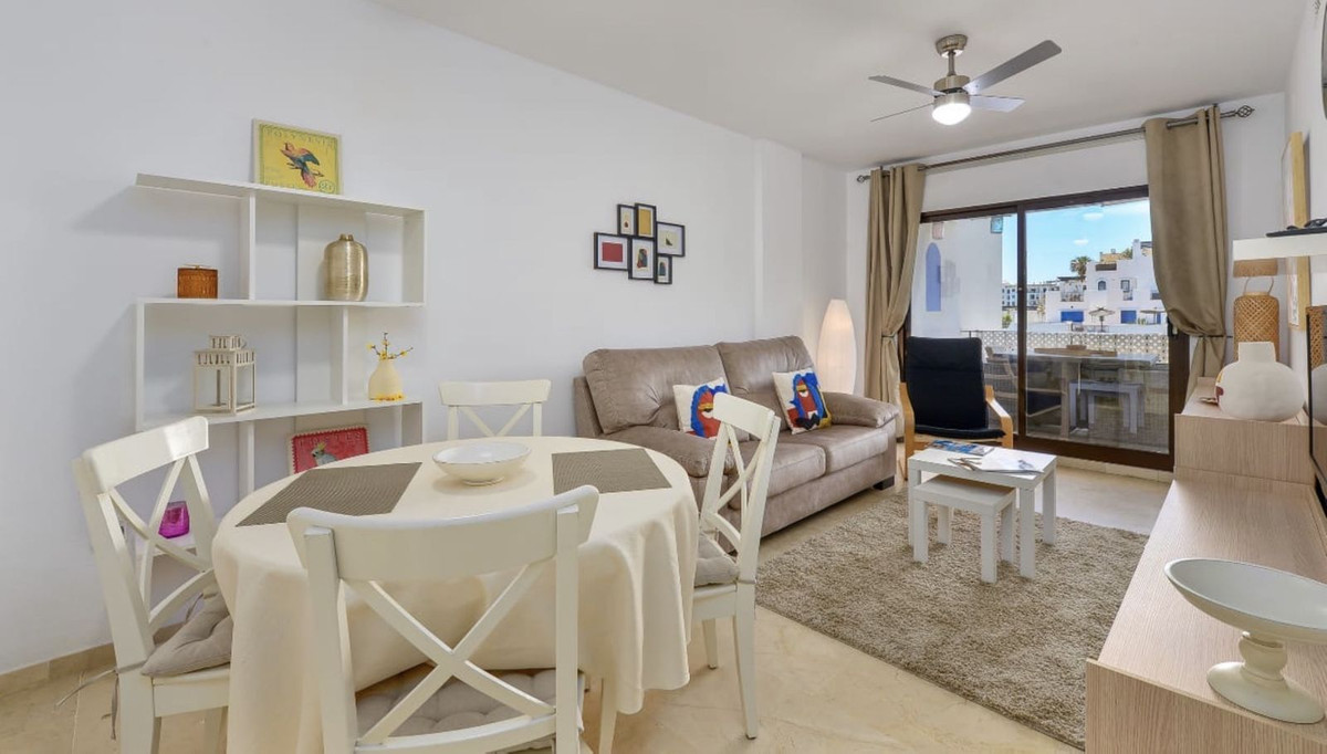 Appartement te koop in La Duquesa | 2 slaapkamers H5406355