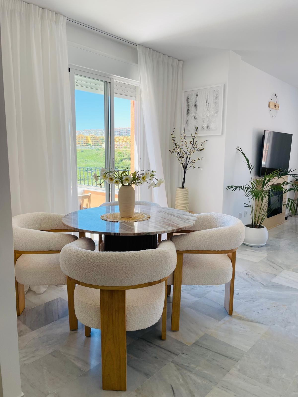 Appartement te koop in La Duquesa | 2 slaapkamers H5412577