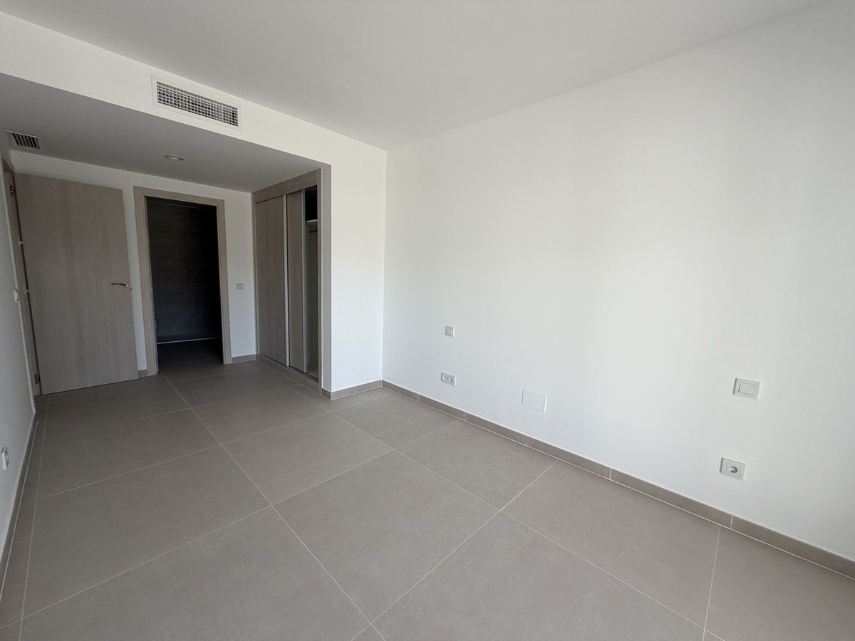 Appartement te koop in La Duquesa | 2 slaapkamers H5413291