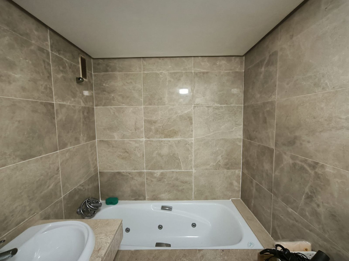 Appartement te koop in La Duquesa | 2 slaapkamers H5414155