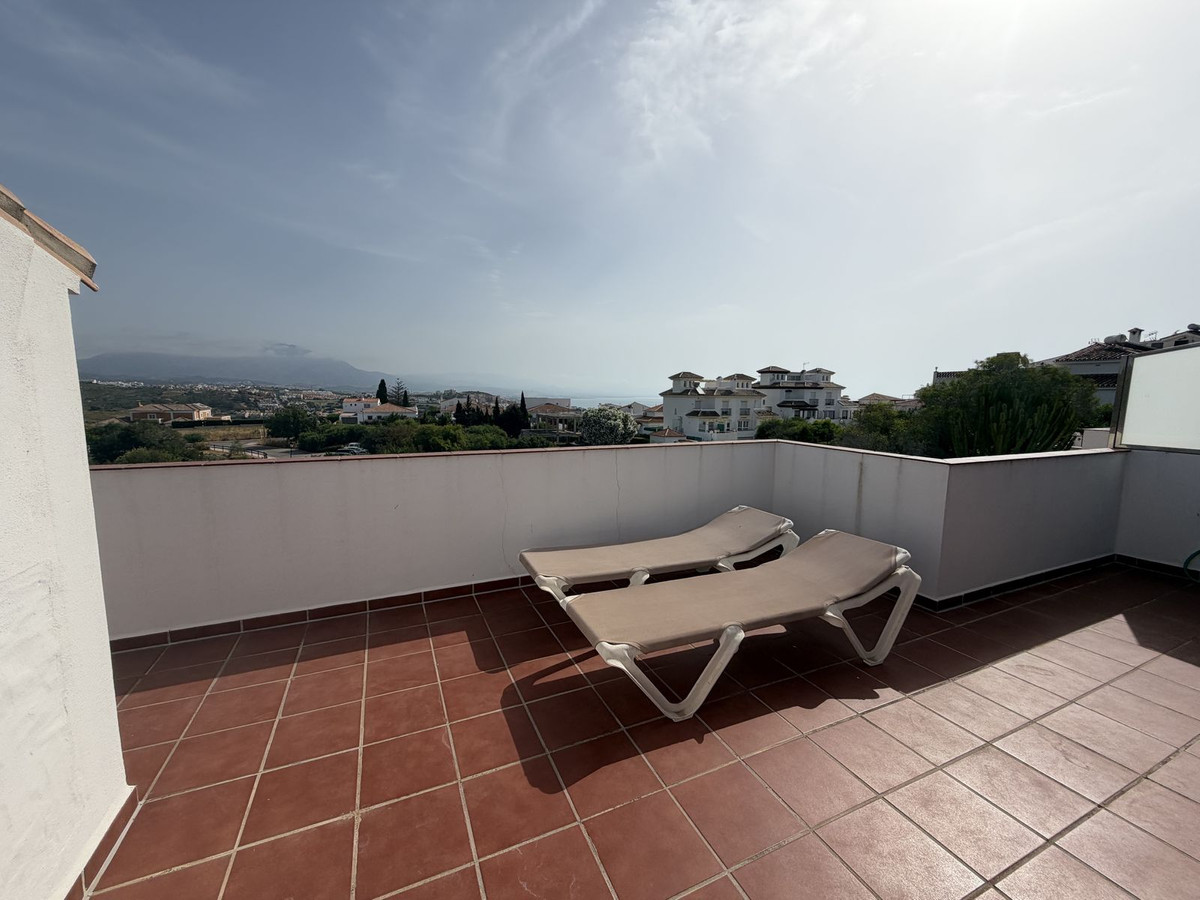 Duplex te koop in La Duquesa | 3 slaapkamers H5422063
