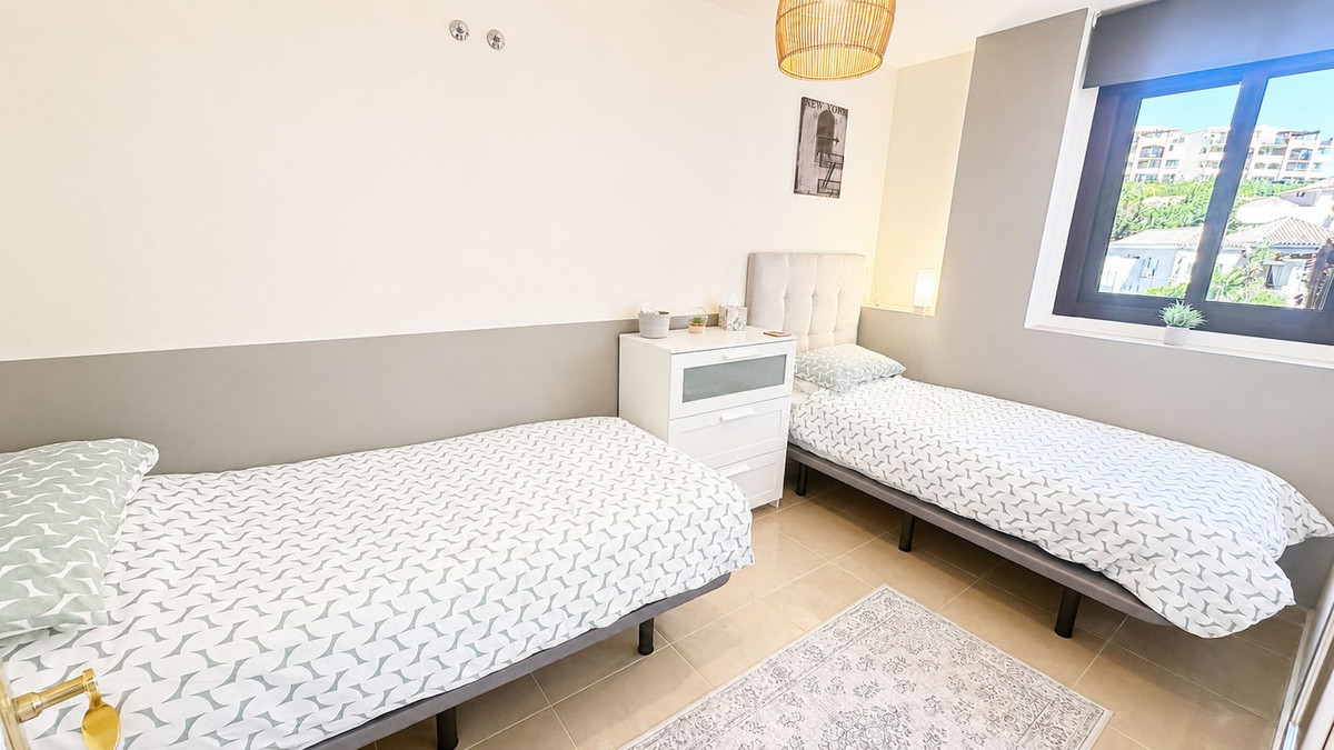 Appartement te koop in La Duquesa | 3 slaapkamers H5422168