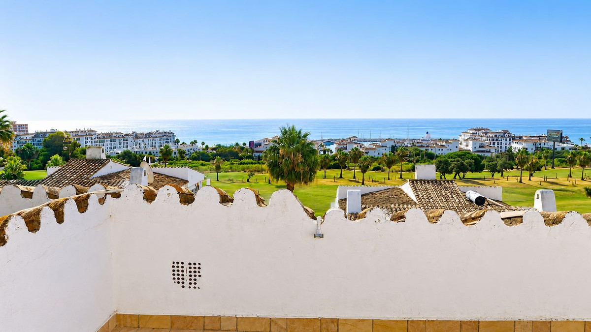 Appartement te koop in La Duquesa | 2 slaapkamers H5422408