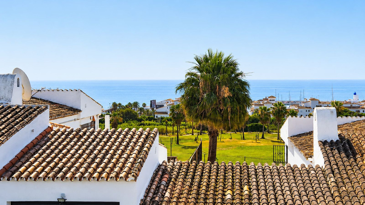 Appartement te koop in La Duquesa | 2 slaapkamers H5422408
