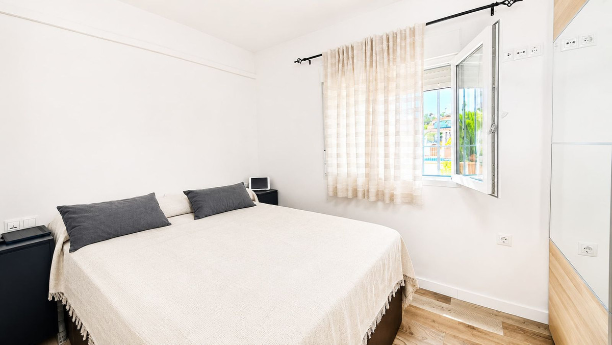 Huis te koop in La Duquesa | 2 slaapkamers H5430304