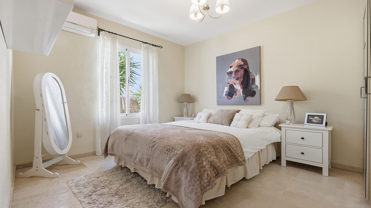 Appartement te koop in La Duquesa | 4 slaapkamers H5430634