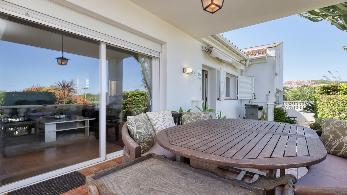 Appartement te koop in La Duquesa | 4 slaapkamers H5430634