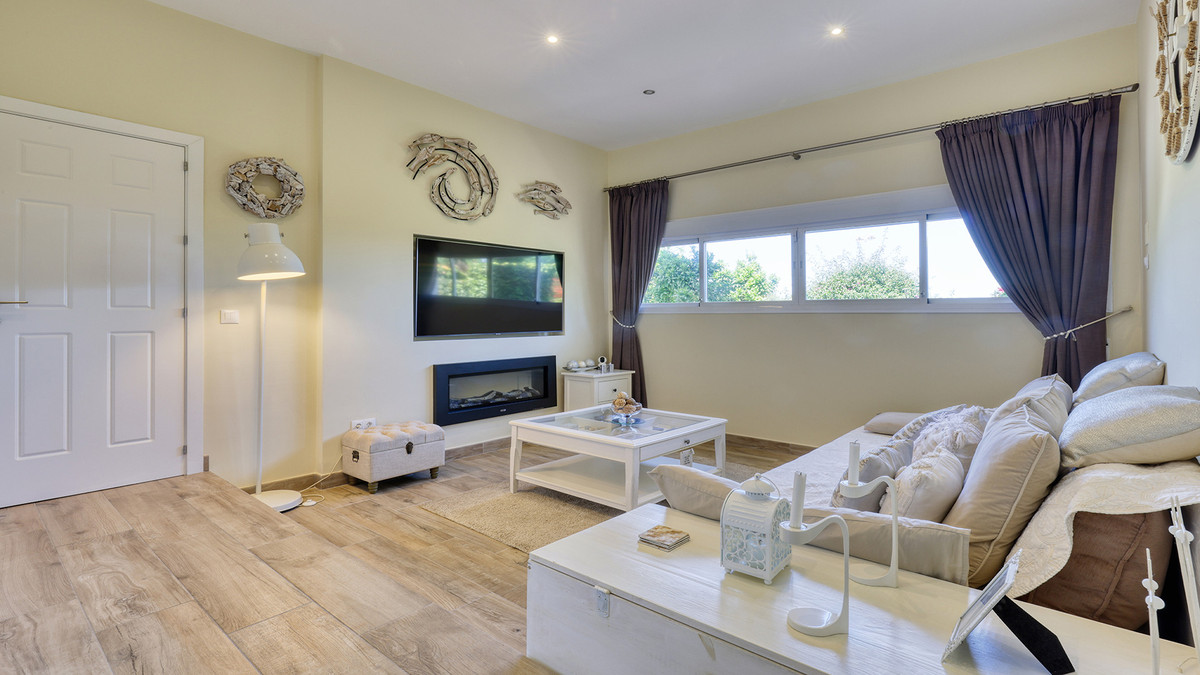 Appartement te koop in La Duquesa | 4 slaapkamers H5430634