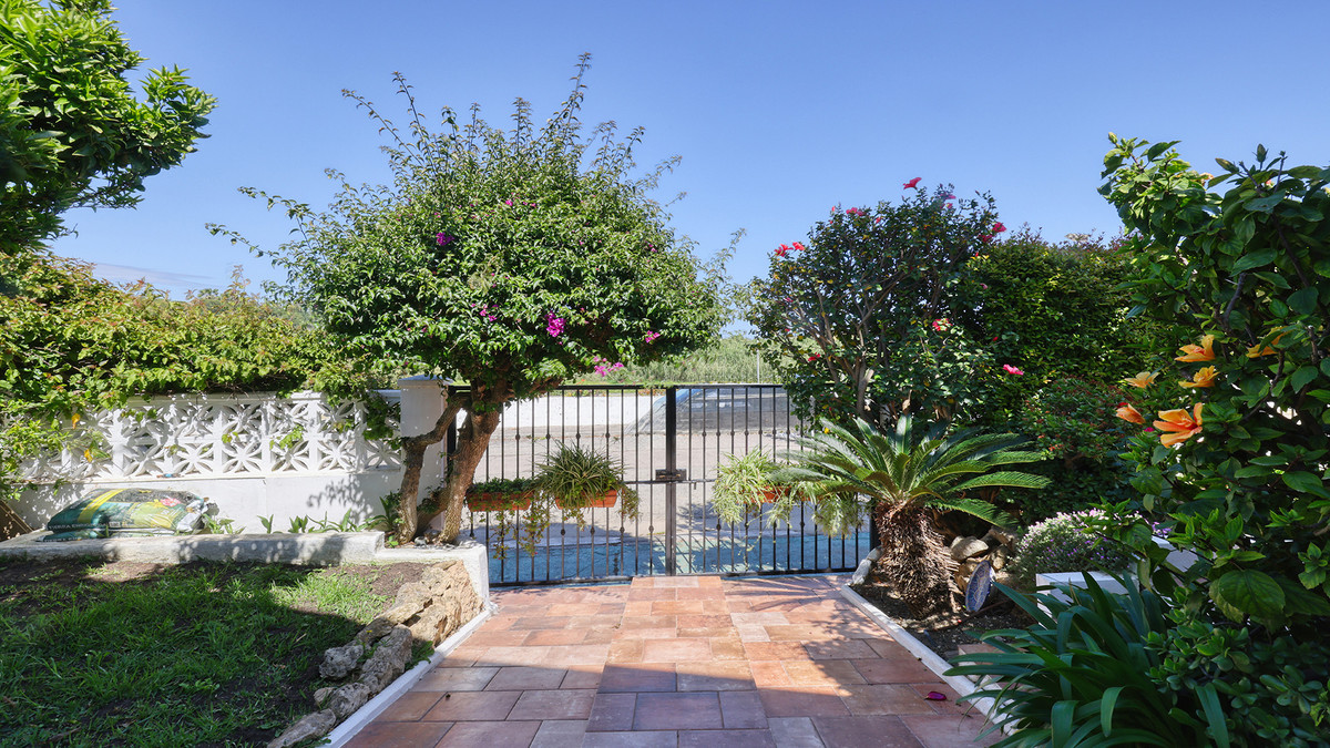 Appartement te koop in La Duquesa | 4 slaapkamers H5430634