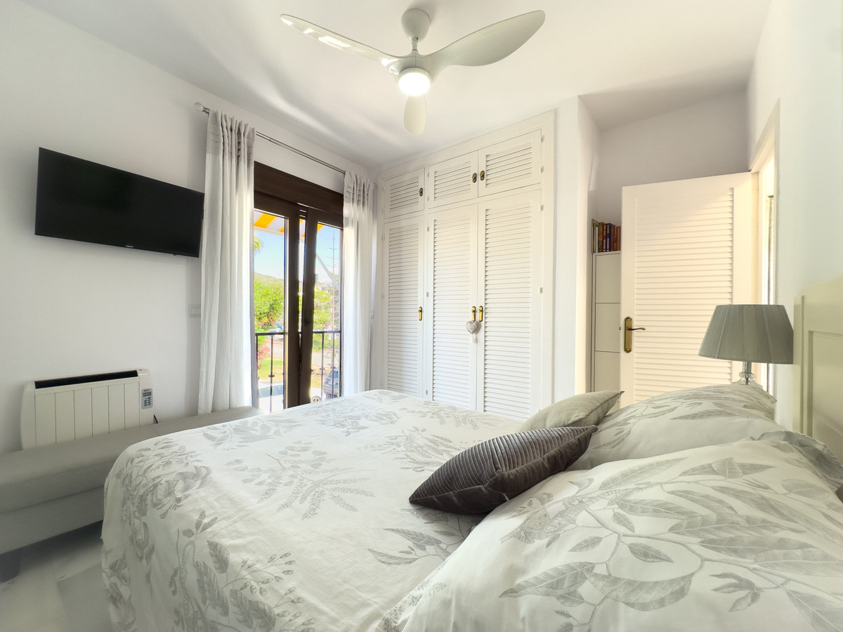 Appartement te koop in La Duquesa | 2 slaapkamers H5436235