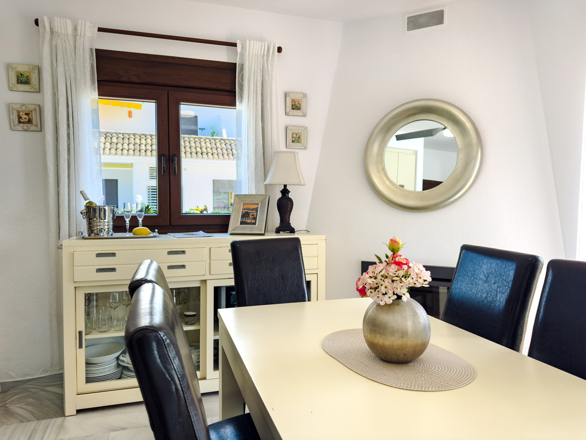 Appartement te koop in La Duquesa | 2 slaapkamers H5436235
