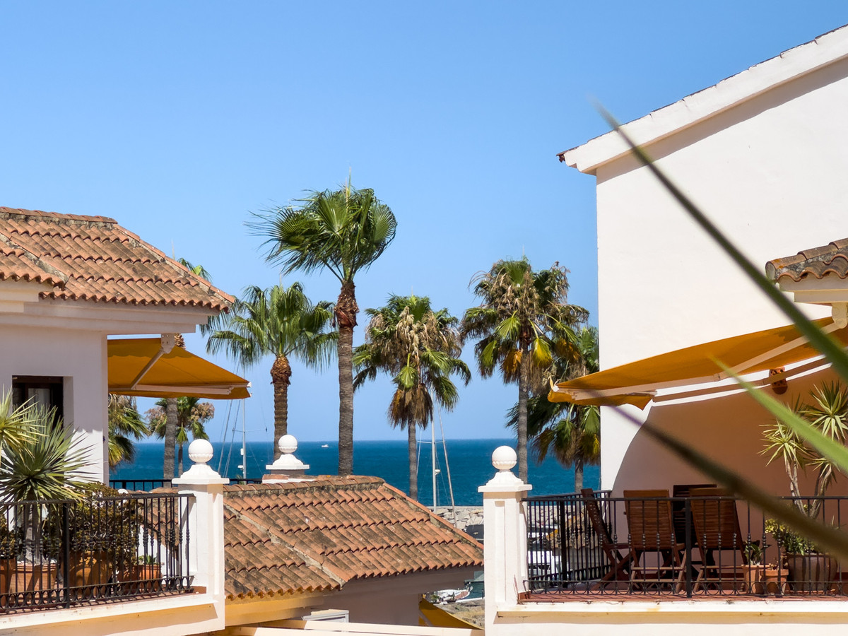 Appartement te koop in La Duquesa | 2 slaapkamers H5436235