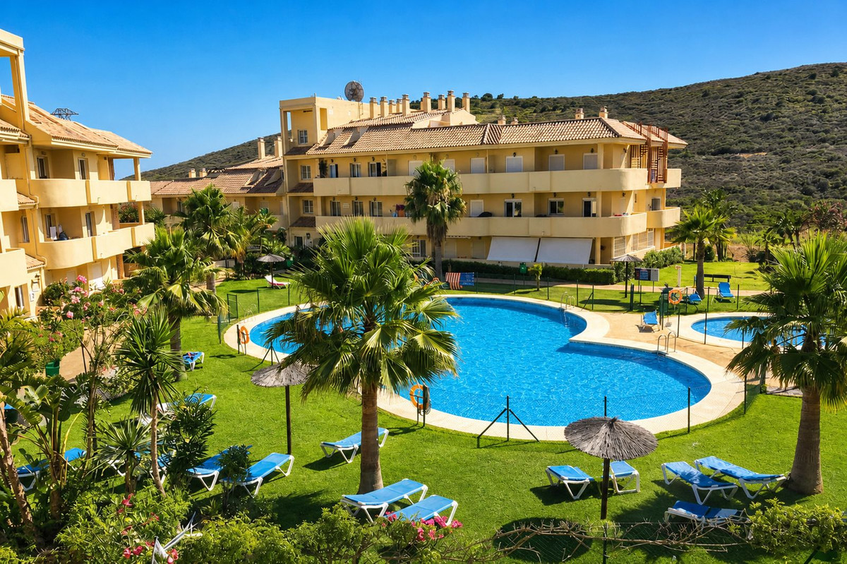 Appartement te koop in La Duquesa | 2 slaapkamers H5440522