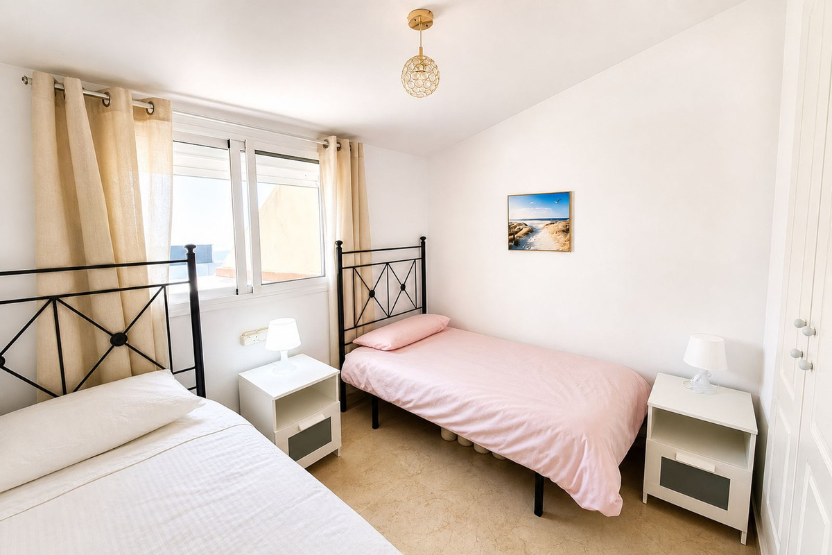 Appartement te koop in La Duquesa | 2 slaapkamers H5440522