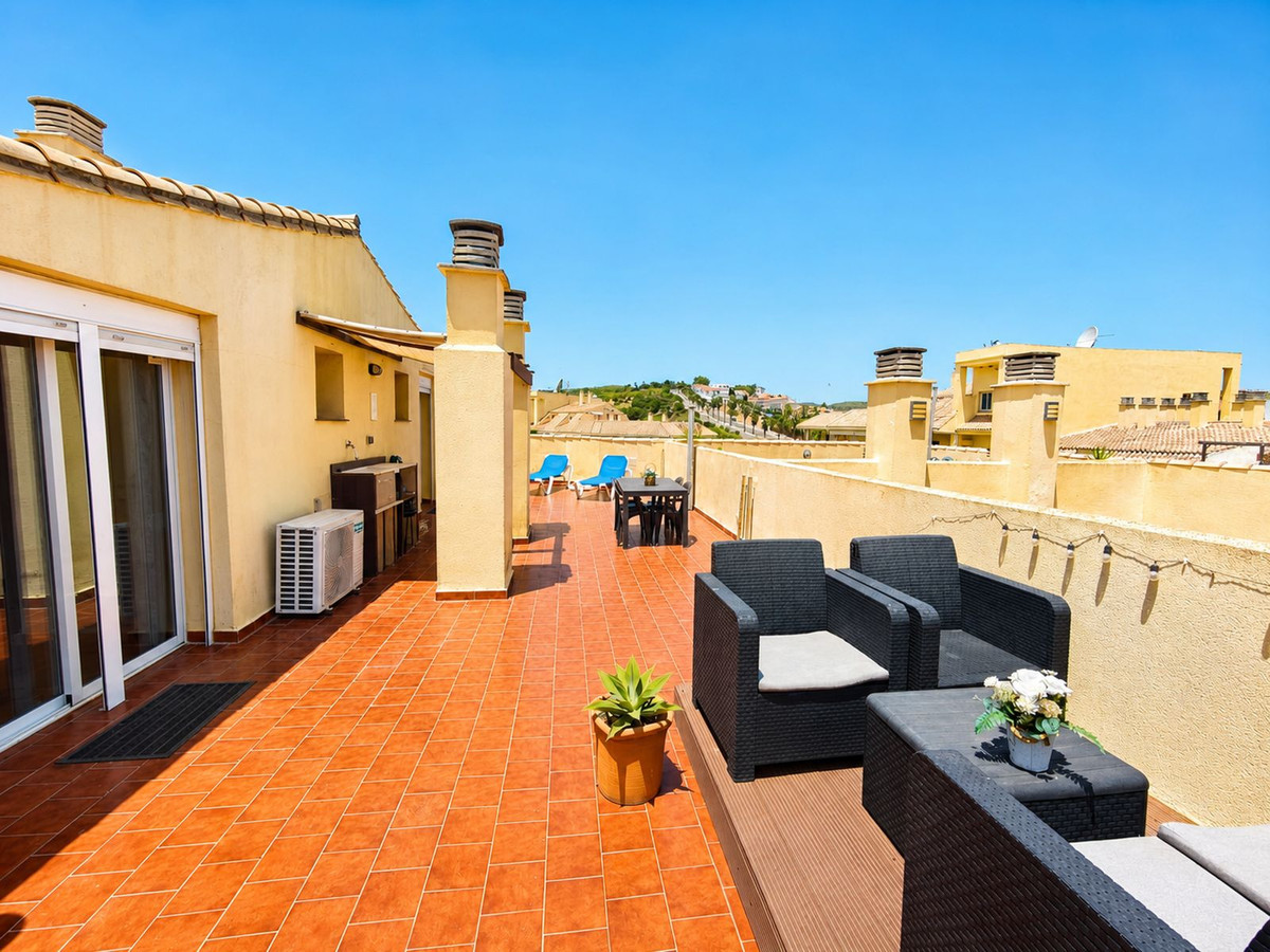 Appartement te koop in La Duquesa | 2 slaapkamers H5440522