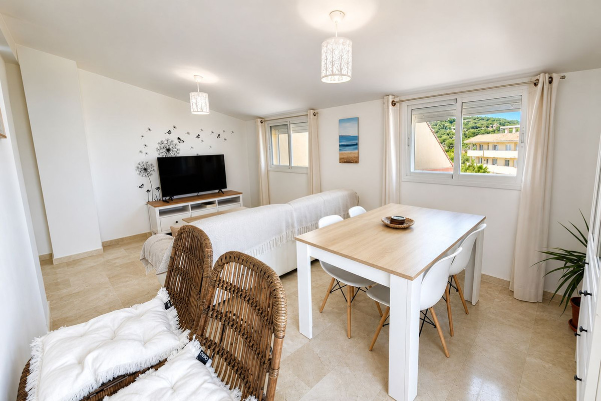 Appartement te koop in La Duquesa | 2 slaapkamers H5440522