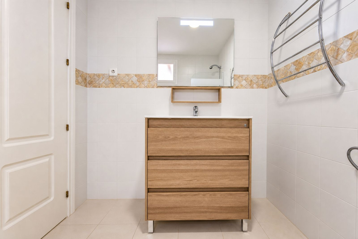 Appartement te koop in La Duquesa | 2 slaapkamers H5440522