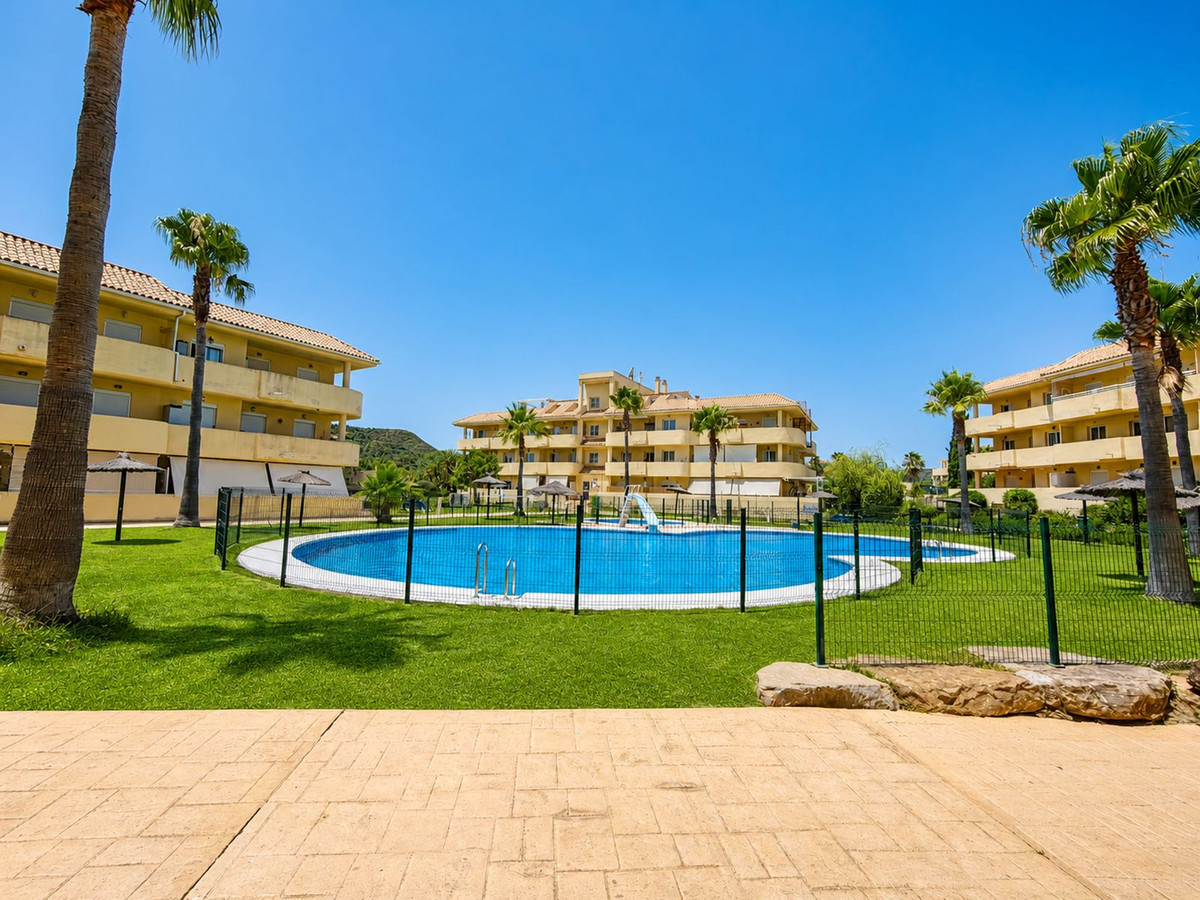 Appartement te koop in La Duquesa | 2 slaapkamers H5440522