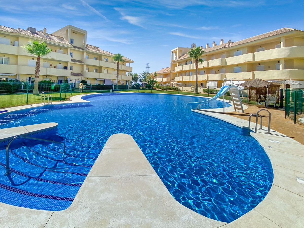 Appartement te koop in La Duquesa | 2 slaapkamers H5440522