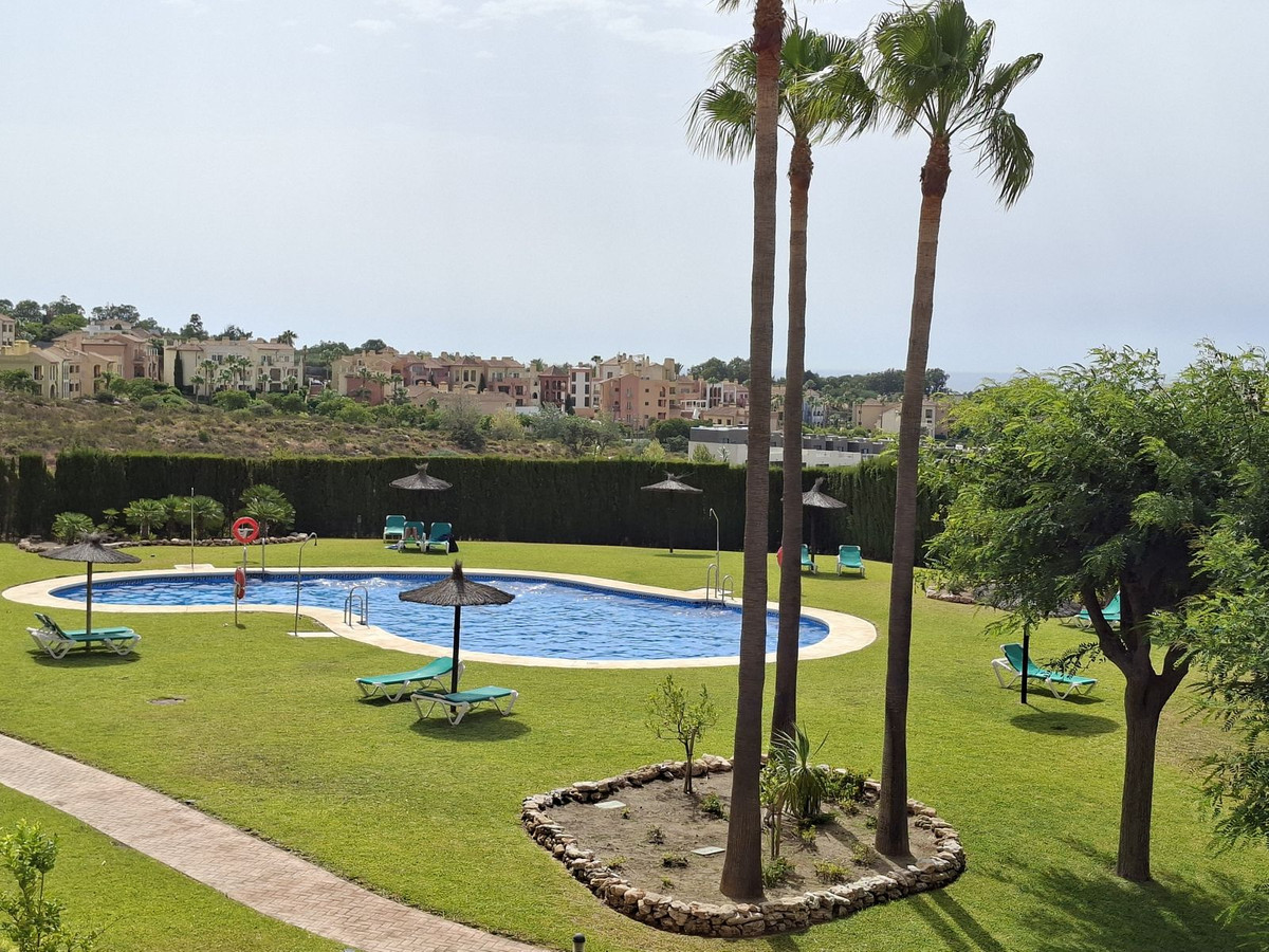 Appartement te koop in La Duquesa | 2 slaapkamers H5441764