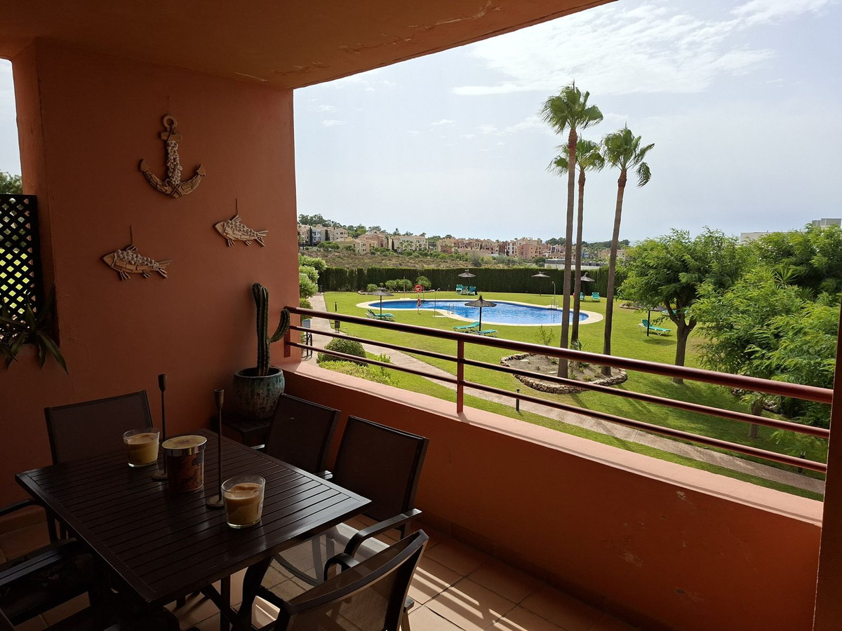 Appartement te koop in La Duquesa | 2 slaapkamers H5441764