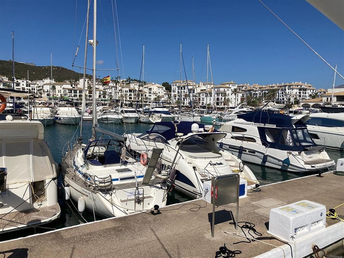 Penthouse te koop in La Duquesa | 3 slaapkamers H5442058