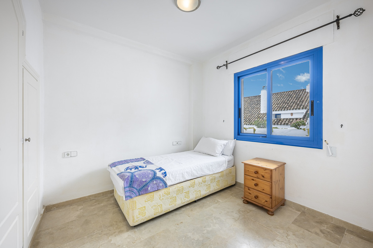 Grond te koop in La Duquesa | 2 slaapkamers H5447161