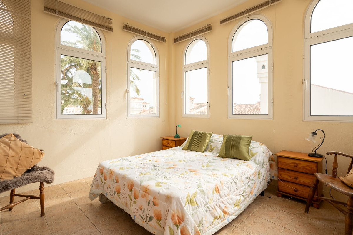 Appartement te koop in La Duquesa | 3 slaapkamers H5453437