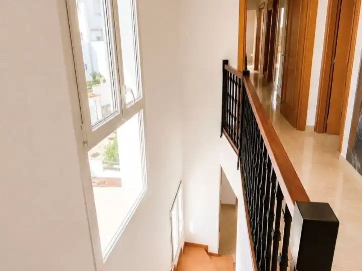 Appartement te koop in La Duquesa | 3 slaapkamers H5461477