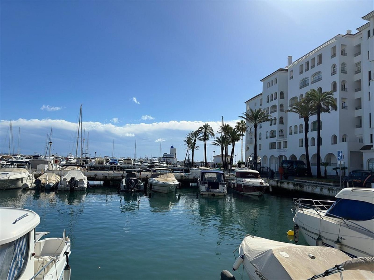 Huis te koop in La Duquesa | 3 slaapkamers H5462104