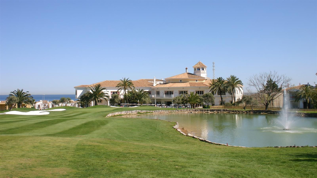 Huis te koop in La Duquesa | 3 slaapkamers H5462104